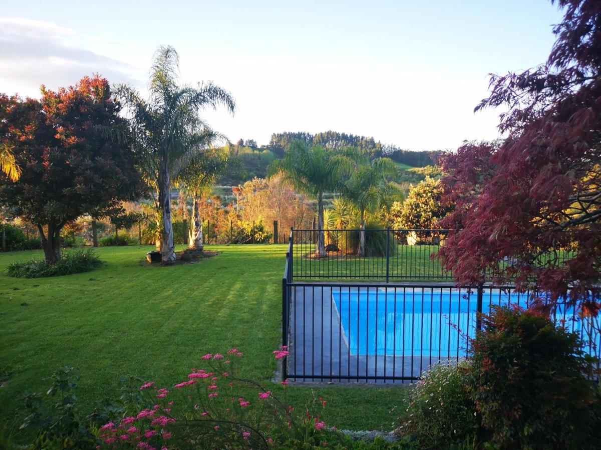 River Side Lodge Whakamarama ภายนอก รูปภาพ